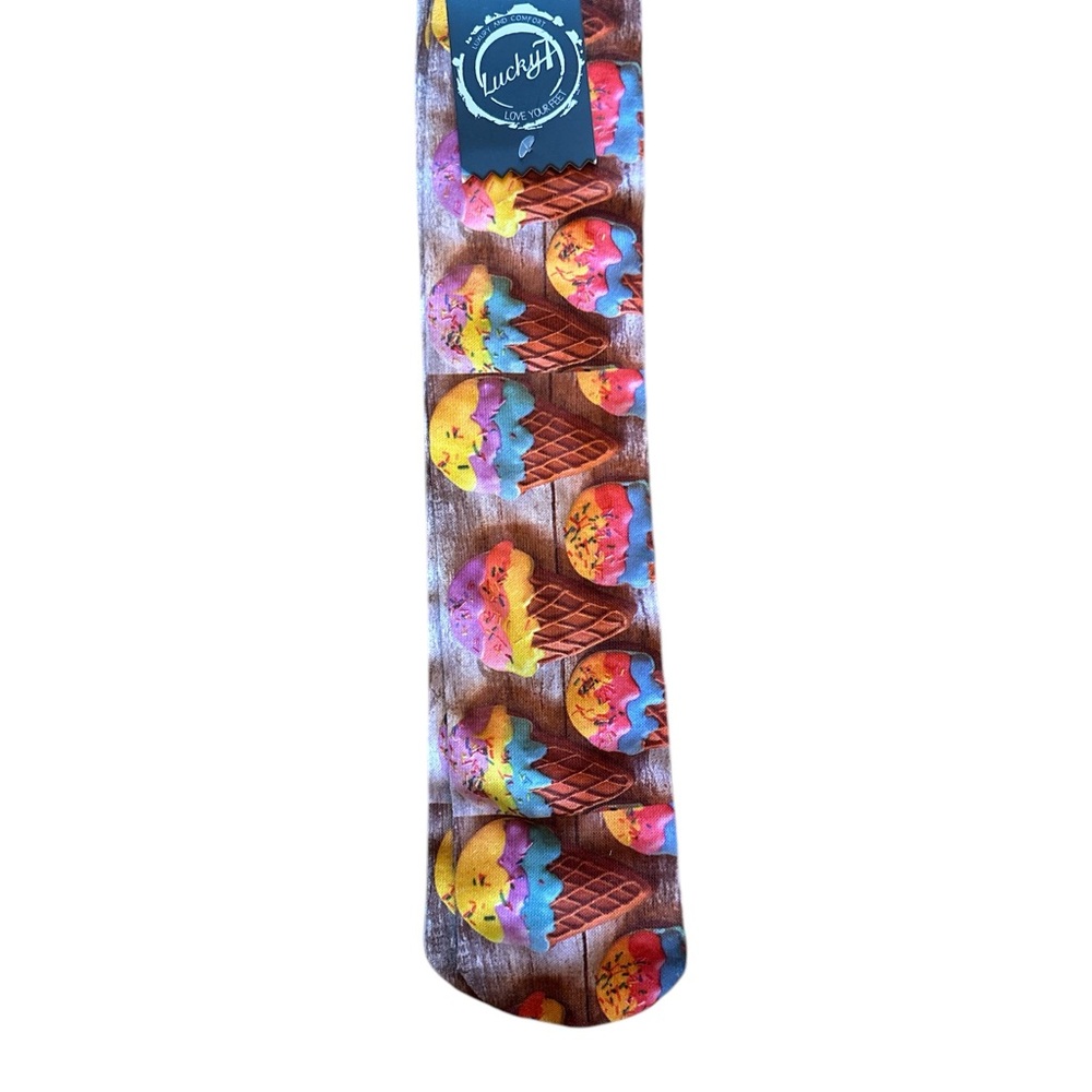 Lucky ice cream!Casual Socks Vibrant Design